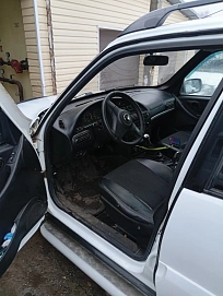 Chevrolet Niva, 2012г, полный привод, механика