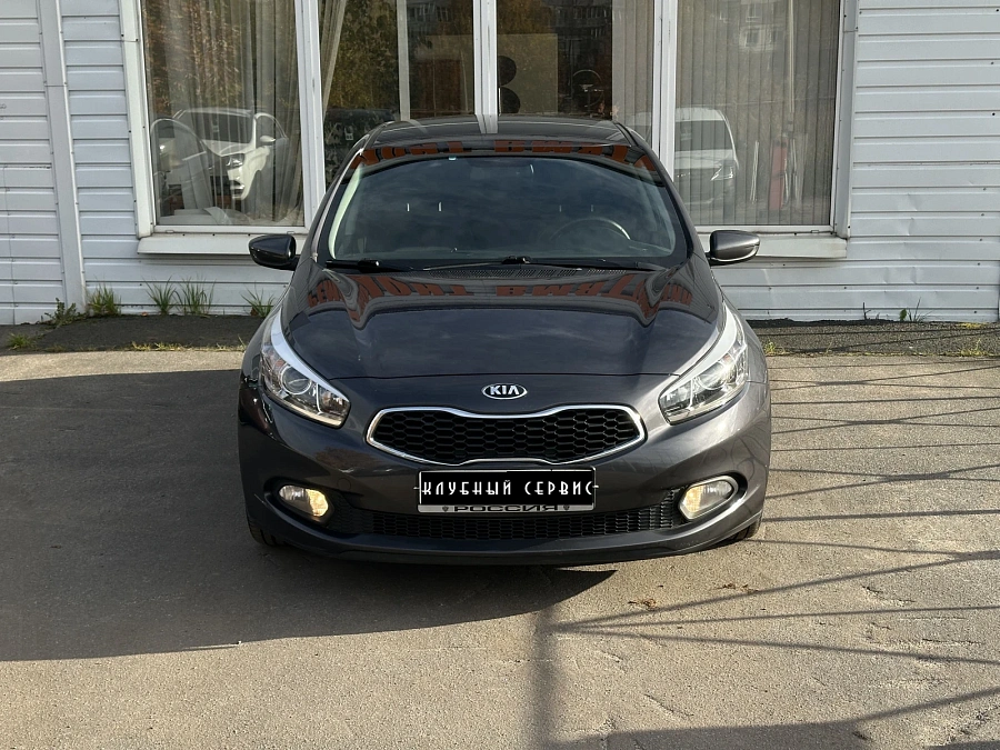 Kia Ceed, 2013г., передний привод, автомат