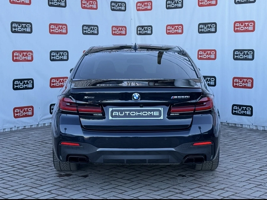 BMW 5 серии, 2020г., передний привод, автомат