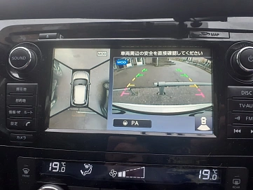 Nissan X-Trail, 2015г, передний привод, вариатор