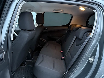 Peugeot 308, 2012г, передний привод, механика