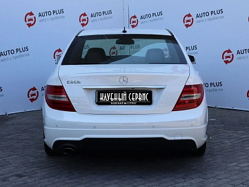 Mercedes-Benz C-Класс, 2011г, задний привод, автомат