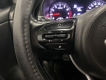 Kia , 2019г., передний привод, автомат