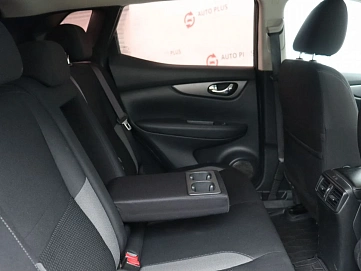 Nissan Qashqai, 2019г, передний привод, вариатор