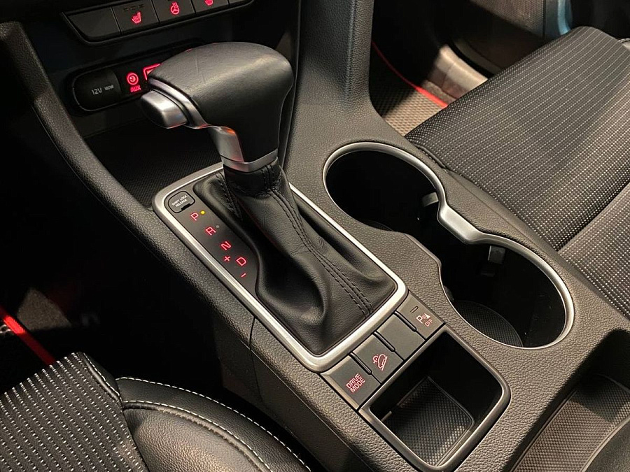 Kia , 2018г., передний привод, автомат