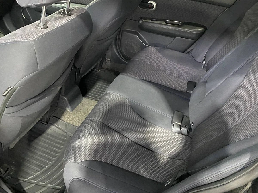 Nissan Tiida, 2008г., передний привод, механика