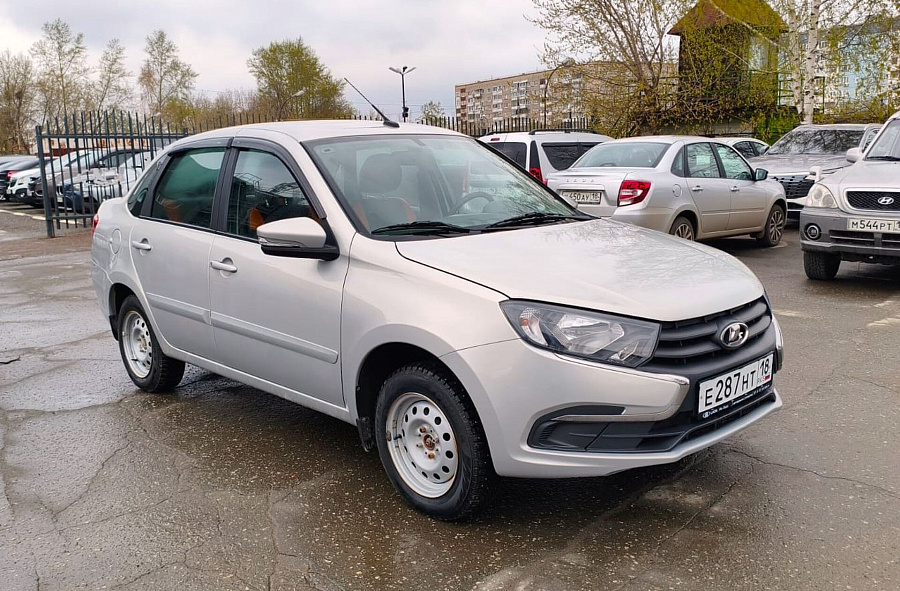Lada (ВАЗ) Granta, 2022г., передний привод, механика