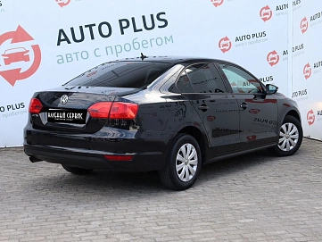 Volkswagen Jetta, 2013г, передний привод, автомат