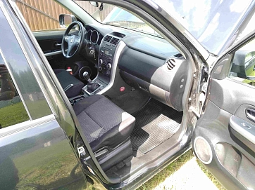 Suzuki Grand Vitara, 2006г, полный привод, механика