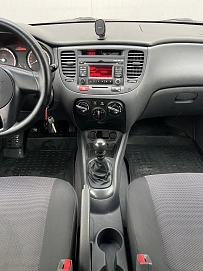Kia Rio, 2009г, передний привод, механика