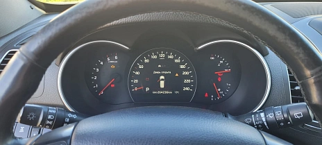Kia Sorento, 2015г, полный привод, автомат