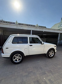 Lada (ВАЗ) 2121 (4x4), 2011г, полный привод, механика