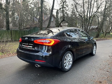 Kia Cerato, 2013г, передний привод, автомат