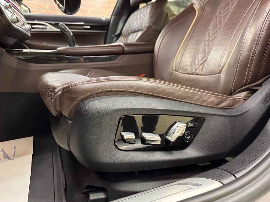 BMW 7 серии, 2020г., полный привод, автомат