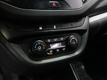 Lada (ВАЗ) Vesta, 2021г, передний привод, механика