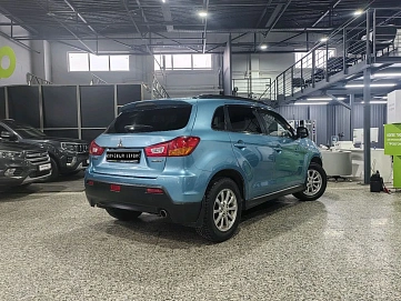 Mitsubishi ASX, 2011г, передний привод, вариатор