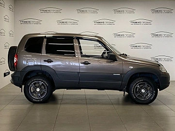 Chevrolet Niva, 2013г, передний привод, механика