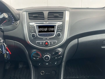 Hyundai Solaris, 2011г, передний привод, механика