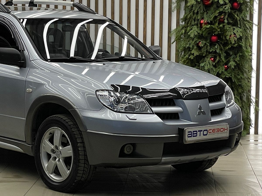 Mitsubishi Outlander, 2005г., полный привод, автомат