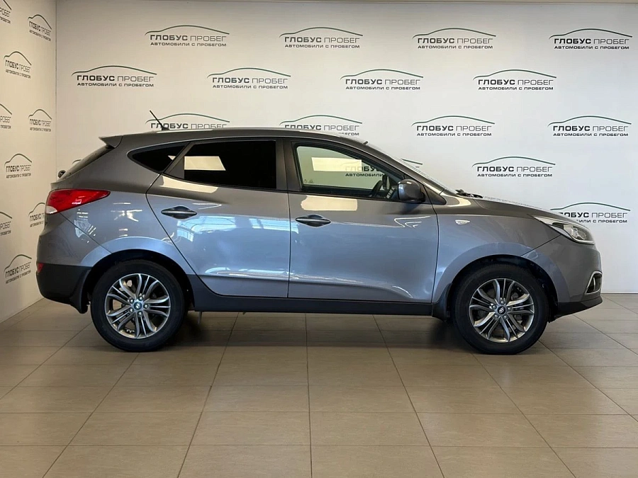 Hyundai ix35, 2014г., передний привод, автомат