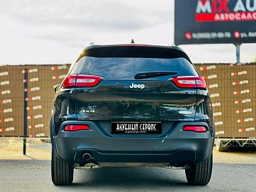 Jeep Cherokee, 2014г, полный привод, автомат