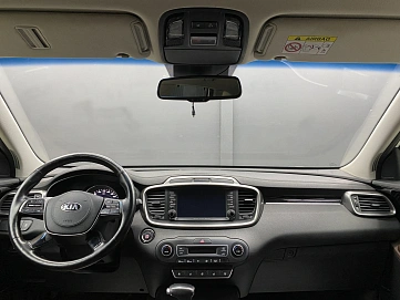 Kia , 2018г., полный привод, автомат