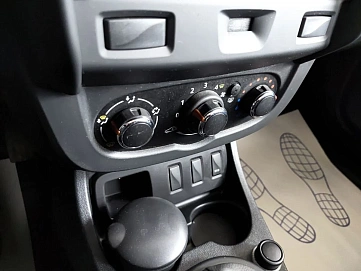 Renault Duster, 2016г, передний привод, механика