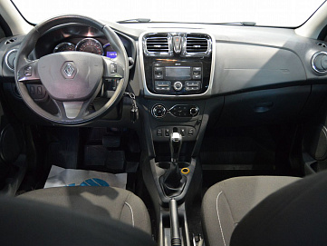 Renault , 2018г., передний привод, автомат
