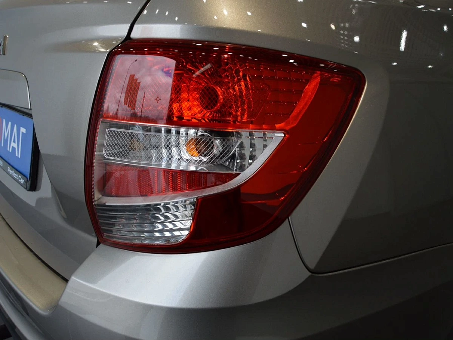 Lada (ВАЗ) Granta, 2019г., передний привод, механика