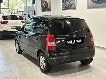 Kia Picanto, 2006г, передний привод, автомат