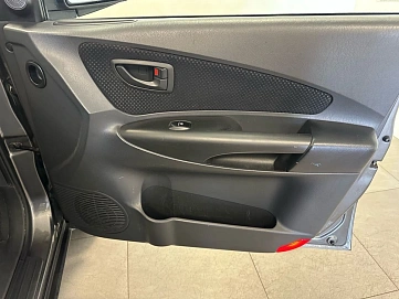 Hyundai Tucson, 2008г, передний привод, механика