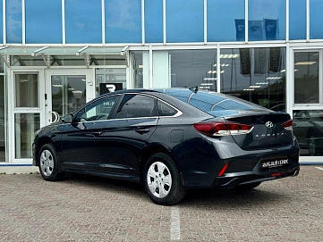 Hyundai Sonata, 2019г, передний привод, автомат