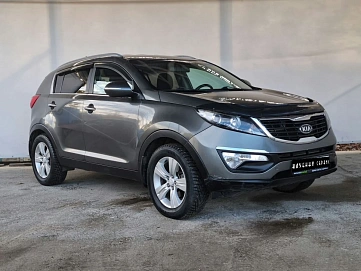 Kia Sportage, 2010г, передний привод, механика