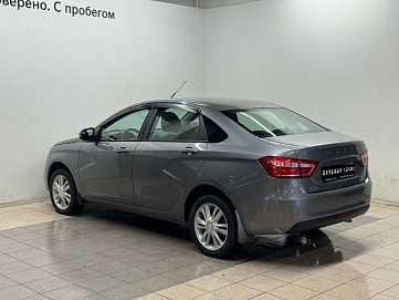Lada (ВАЗ) Vesta, 2018г, передний привод, механика