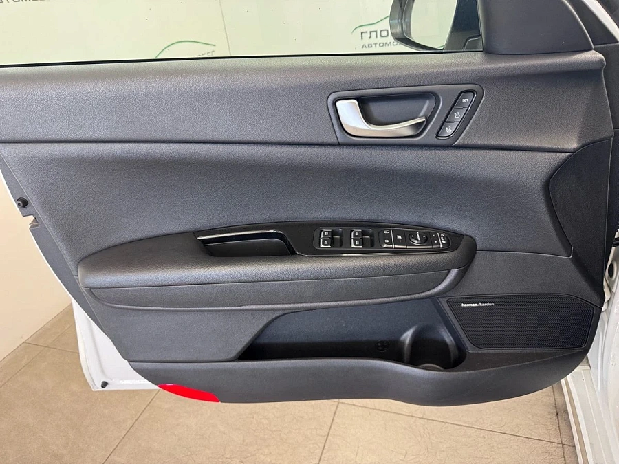 Kia Optima, 2019г., передний привод, автомат
