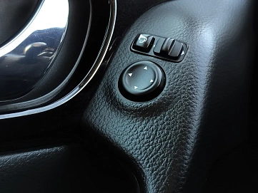 Nissan Qashqai, 2014г, передний привод, вариатор
