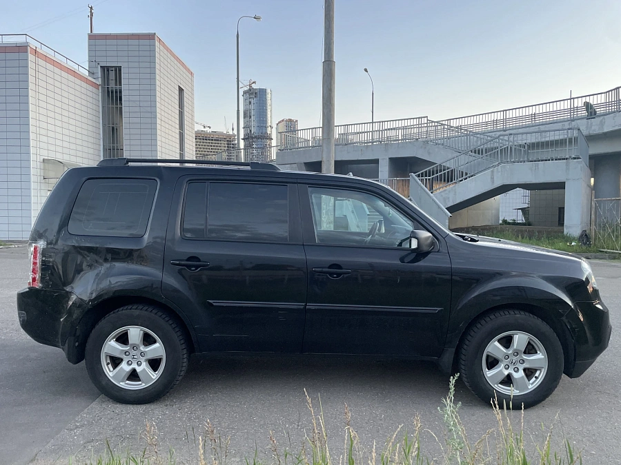 Honda Pilot, 2011г., полный привод, автомат
