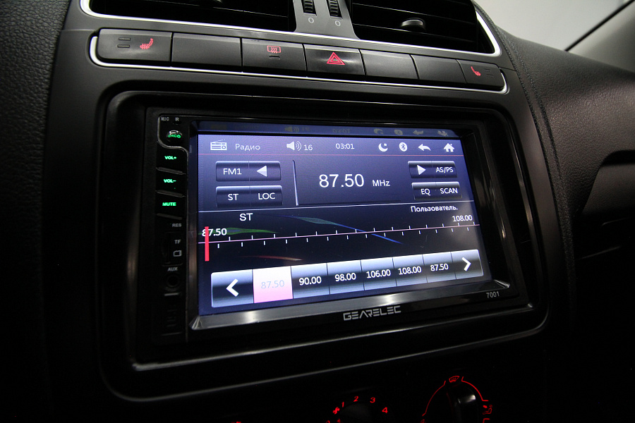 Volkswagen Polo, 2011г., передний привод, механика