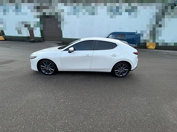Mazda 3, 2021г., полный привод, автомат