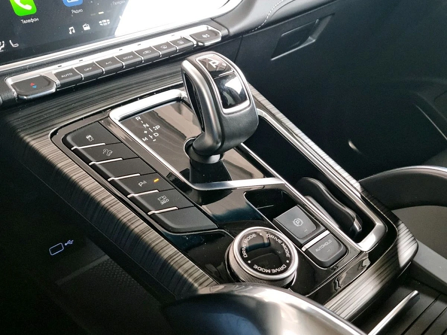 Geely Atlas Pro, 2024г., передний привод, автомат