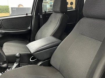 Chevrolet Niva, 2013г, полный привод, механика