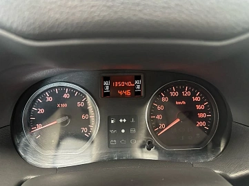 Nissan Terrano, 2015г, передний привод, механика