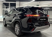 Toyota Highlander, 2024г., полный привод, автомат