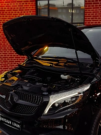 Mercedes-Benz V-Класс, 2021г, полный привод, автомат