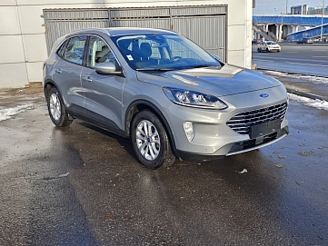 Ford Kuga, 2020г, передний привод, автомат