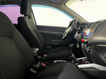 Mitsubishi ASX, 2011г, передний привод, механика