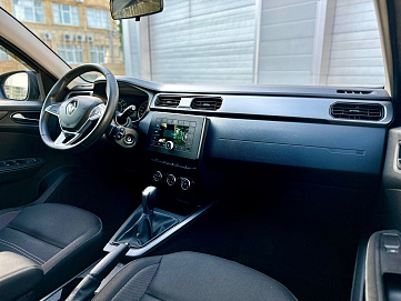 Renault Arkana, 2019г., передний привод, вариатор