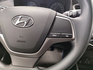 Hyundai Solaris, 2018г, передний привод, автомат