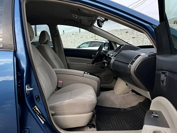 Toyota Prius, 2006г, передний привод, автомат