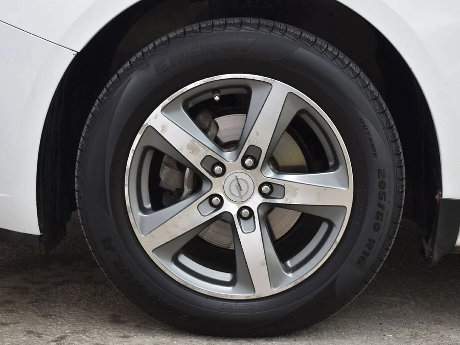 Chevrolet Cruze, 2012г., передний привод, механика